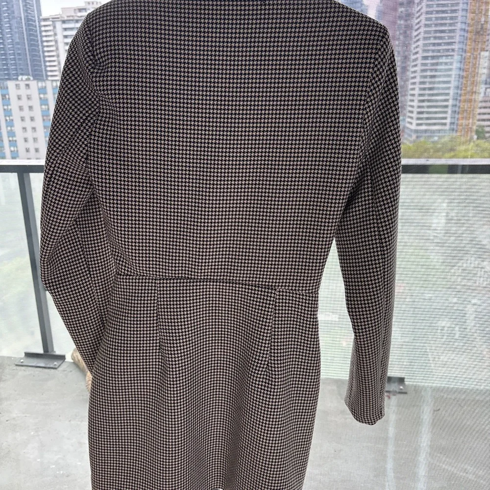 Zara dress - Picture 3 of 3